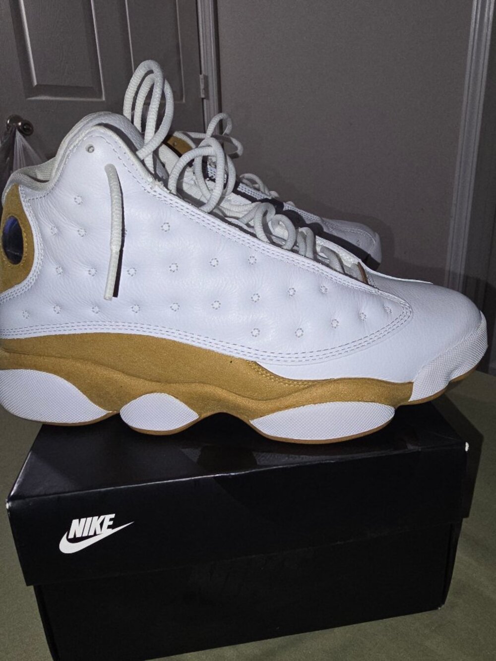 Jordan Retro 13